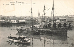 FRANCE - Côte D'Emeraude - Saint Malo - Avant Port à Marée Haute - G F - Bateaux  - Carte Postale Ancienne - Saint Malo