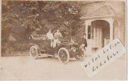 HINCKLEY - Une Automobile Ancienne Devant Une Belle Demeure Bourgeoise ( Carte Photo ) - Andere & Zonder Classificatie