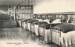 Aumale * école , Institution St Joseph * Un Dortoir , Chambre - Aumale