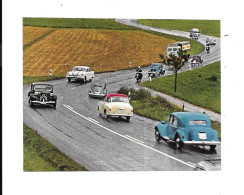 DN22 - IMAGES CHOCOLAT NESTLE - LA ROUTE VIVANTE - CITROEN TRACTION - RENAULT 4CV - VW COCCINELLE - PONTIAC 1956 - Voitures