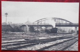 Pont Du Phénix, Gare De Mouscron Entreprise Monnoyer (verso Blanco) - Moeskroen