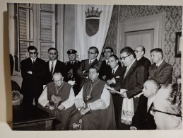 SULMONA 23.06.1967 Presentazione Nuovo Vescovo MONS. AMODIO. Autorità Civili E Religiose, Ministro Sindaco Cerimonia - Europe