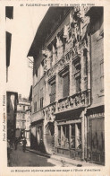 FRANCE - Valence Sur Rhône - La Maison Des Têtes - Carte Postale Ancienne - Valence