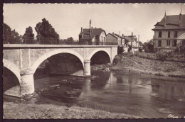 ATTIGNY LE PONT ET LES BOURGS 08 - Attigny