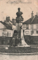 FRANCE - Fontainebleau - Vue Sur Le Monument De Carnot - Vue Générale - Statues - Carte Postale Ancienne - Fontainebleau