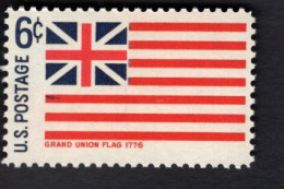 203629472 1968  SCOTT 1352 (XX) POSTFRIS MINT NEVER HINGED  - HISTORIC FLAG - GRAND UNION - 1776 - Neufs