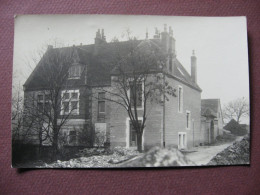 CPA PHOTO Propriété CHATEAU Maison Bourgeoise  / A SITUER ....?? - Châteaux