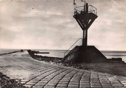 IL DE NOIRMOUTIER Le Passae Du Gois Une Balise Refuge 17(scan Recto-verso) MA1880 - Ile De Noirmoutier