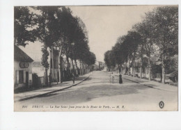AJC - Dreux - La Rue Saint Jean Prise De La Route De Paris - Dreux