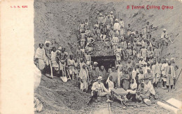 India - A Tunnel Cutting Group - Inde