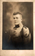 CARTE PHOTO SOLDAT DU 188 EME REGIMENT BELFORT EN 1926 - Personaggi