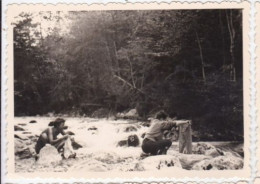 2 Photos De Particulier  02/08/1957 Suisse  Kerns  Le Melchtal Est La Vallée De La Melchaa  Réf 29667 - Plaatsen