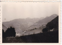 Photo De Particulier  04/08/1957 Suisse Aux Environs De Interlaken   Réf 29670 - Plaatsen