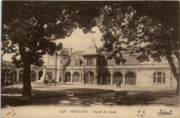 Moulins, Facade Du Musee - Moulins