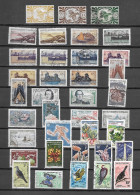 NOUVELLE CALEDONIE 37 TIMBRES DIFFERENTS OBLITERES DONT 2 VARIETES DE COULEUR - Collections, Lots & Séries