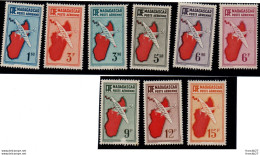 Madagascar - Poste Aérienne - 9 Timbres - 1.6 - 3 3.9 - 5.5 - 6.9 - 6 - 9 - 12 - 15 F - Nuevos