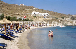 2 SLIDES SET 1980s BEACH PLAGE MYCONOS GREECE ORIGINAL AMATEUR 35mm DIAPOSITIVE SLIDE Not PHOTO FOTO NB4043 - Diapositives