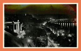 A699 / 153 BUDAPEST Illuminé Avec Le Monument St Celleri - Hongrie