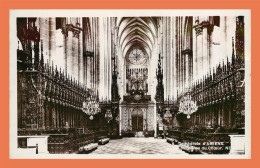 A705 / 045 80 - Amiens Cathédrale Les Statues Du Choeur - Amiens