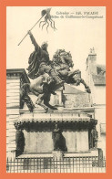 A712 / 237 14 - FALAISE Statue De Guillaume Le Conquérant - Falaise