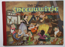 WALT DISNEY'S SNEEUWITLE EN DE ZEVEN DWERGEN   PLAKBOEK  - ZIE BESCHRIJF EN     ZIE AFBEELDINGEN - Junior