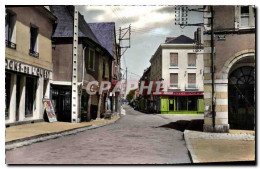 CPM La Guerche De Bretagne Les Vieux Porches Et Rue Duguesclin - La Guerche-de-Bretagne
