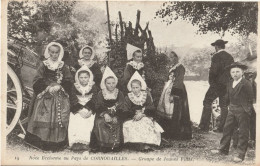 Noce Bretonne Au Pays De CORNOUAILLES  -  Groupe De Jeunes Filles - Noces