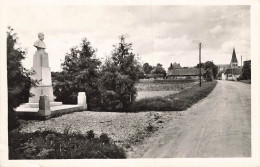 D6795 L'huitre Le Monument Du Docteur Bardon - Andere & Zonder Classificatie