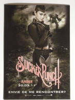 FILM SUCKER PUNCH - AMBER - Femme Avec Sucette - Carte Publicitaire Du Film - Affiches Sur Carte