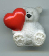 FEVES - FEVE -  OURS BLANC - NOUNOURS - COEUR ROUGE - Personajes