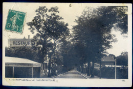 Cpa Du 92 Clamart , La Rue De La Forêt   STEP190 - Clamart