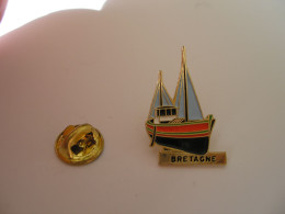 Bateau BRETAGNE - Boats