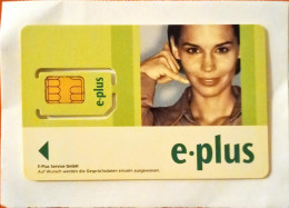 E-plus Gsm Original Chip Sim Card Yellowed Edge - Collections