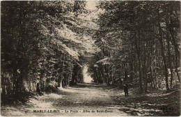 CPA Marly La Foret Allee De St Denis (1402254) - Marly Le Roi