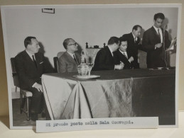 Foto PINETO SCERNE (Teramo)  Inaugurazione Centro Italiano Mobili, Mostre, Posa Prima Pietra Albergo, 7 Ottobre 1967. - Europe