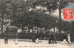 75 Paris CPA 15e Bouche De Métro Nord Sud Station Vaugirard Le Square - Pariser Métro, Bahnhöfe