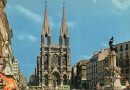 CPM - P - BOUCHES DU RHONE - MARSEILLE - L'EGLISE DES REFORMES ET LE SQUARE VERDUN - Non Classés