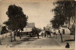 Tunis - Boulevard Du President Falliere - Tunisie