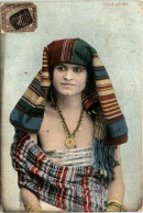 Egypt - Woman - Personas