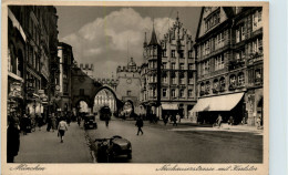 München, Neuhauserstrasse Mit Karlstor - München