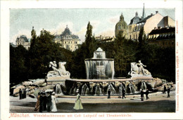 München, Wittelsbachbrunnen Mit Cafe Luitpold Und Theatinerkirche - München