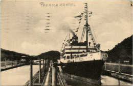 Panama Canal - Panamá