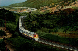 Santa Fe Streamliner Ascending Raton Pass - Sonstige & Ohne Zuordnung