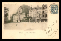 02 - LAON - ARRIVEE DU FUNICULAIRE SUR LA PLACE - Laon