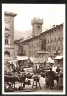 Cartolina Trento, Piazza Alessandro Vittoria  - Trento