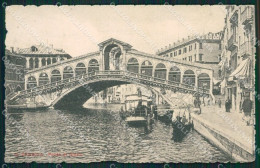 Venezia Città Ponte Rialto PIEGHINE Cartolina XB1917 - Venezia