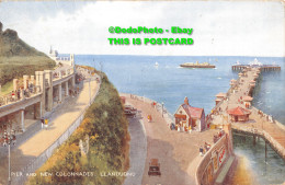 R410089 Pier And New Colonnades. Llandudno. Valentines Art Colour. A160. 1935 - Monde