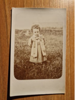 19205.  Fotografia Cartolina D'epoca Bambina In Posa Aa'20 Italia - 14x9 - Personas Anónimos