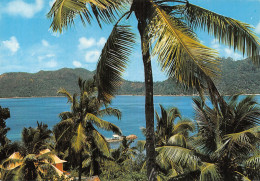 SEYCHELLES BAIE ST ANNE PRASLIN - Seychelles