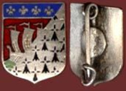 ** BROCHE  BRETAGNE ** - Broches